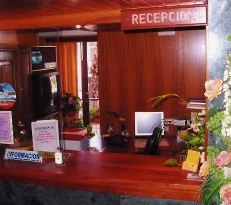 Barbara Hotel *